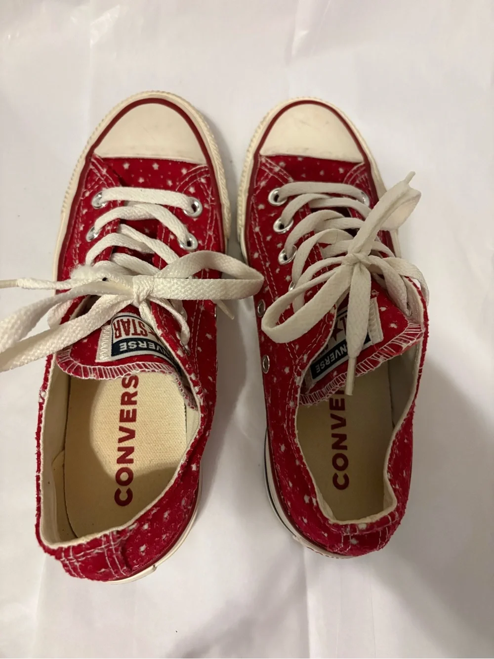 SOLD-Converse - Picture 3 of 6